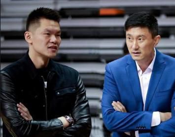 在一旁的牧场主波尔菲里伊听到这里，勃然大怒，跑出去从地上拔起小树干要找普拉东诺夫算账。